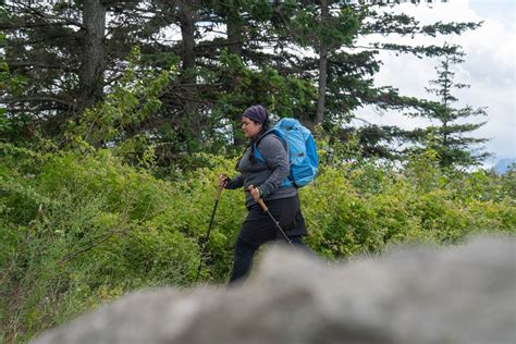 去爬山要準備什麼?備齊登山杖與雨衣的同時,我們還該思考哪些因素能提升爬山體驗。